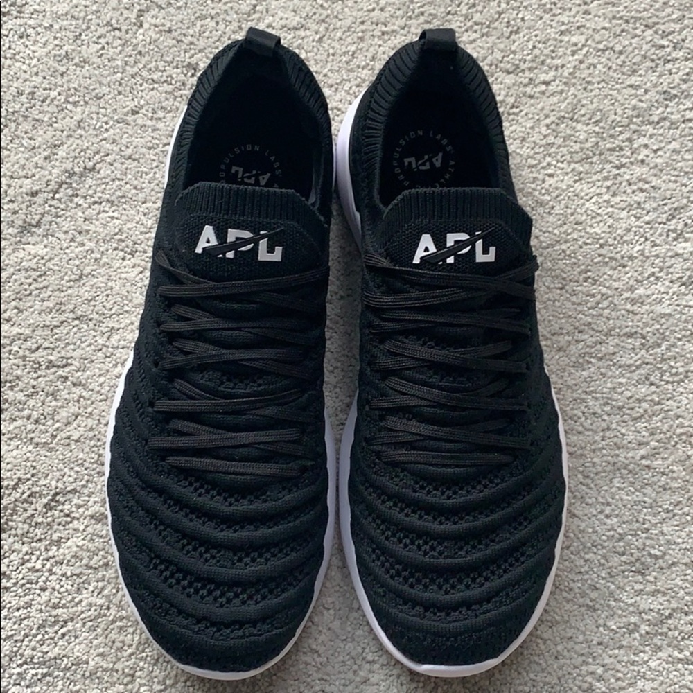APL Women’s TechLoom Wave Black/White